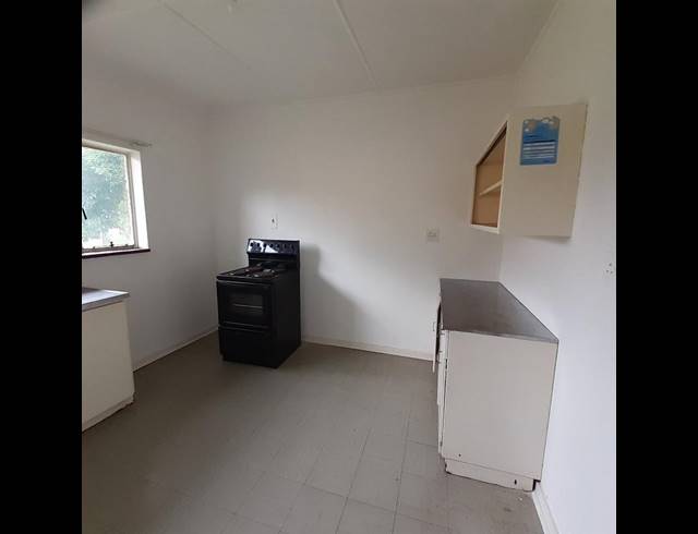 2 BEDROOM APARTMENT FOR SALE IN SASOLBURG CENTRAL